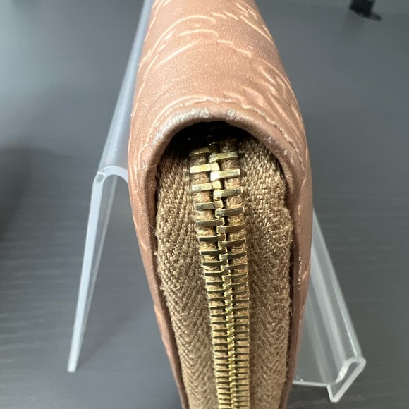 Vintage Gucci Interlocking GG Leather Continental Wallet - Picture 12 of 17